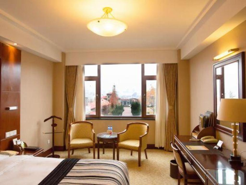 Yantai Golden Gulf Hotel Eksteriør bilde
