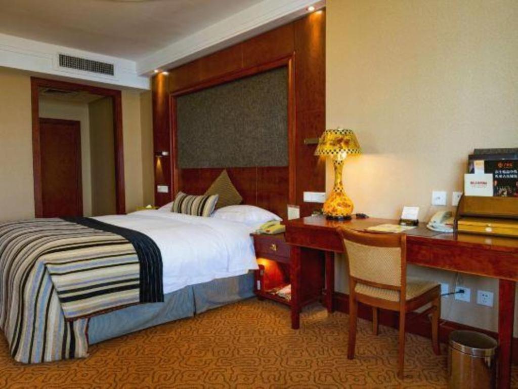 Yantai Golden Gulf Hotel Eksteriør bilde