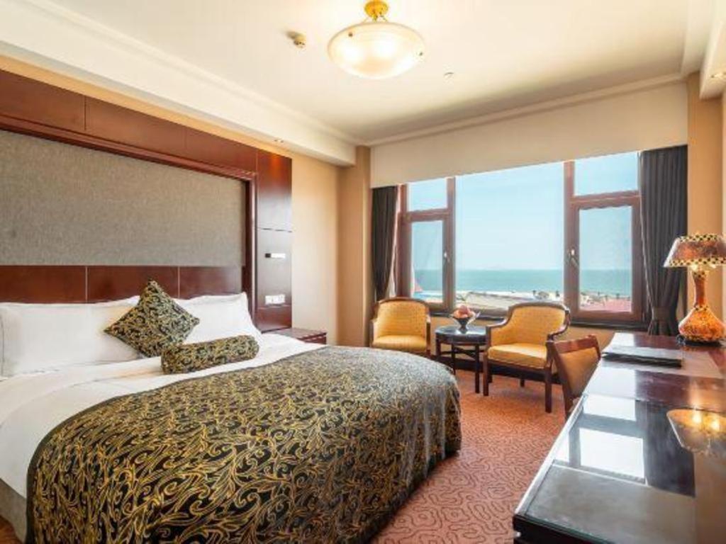 Yantai Golden Gulf Hotel Eksteriør bilde