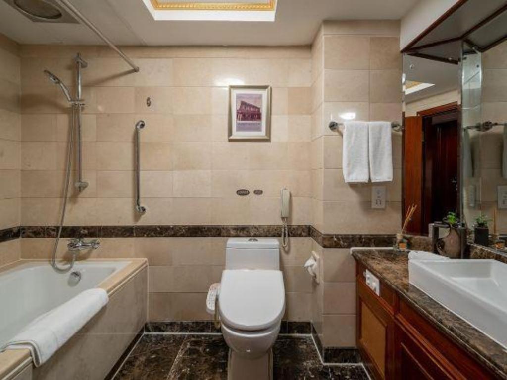 Yantai Golden Gulf Hotel Eksteriør bilde