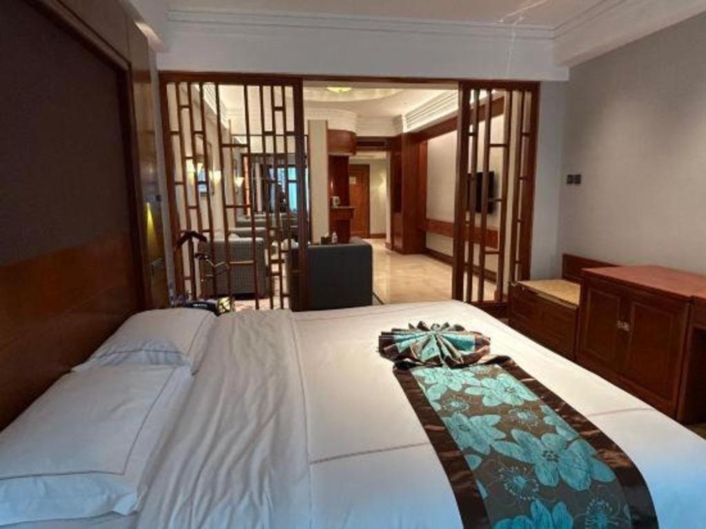Yantai Golden Gulf Hotel Eksteriør bilde